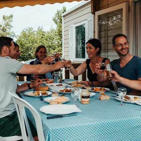 Κάμπινγκ Mobil Xxl 4 - Camping Le Domaine De Brehadour Guérande